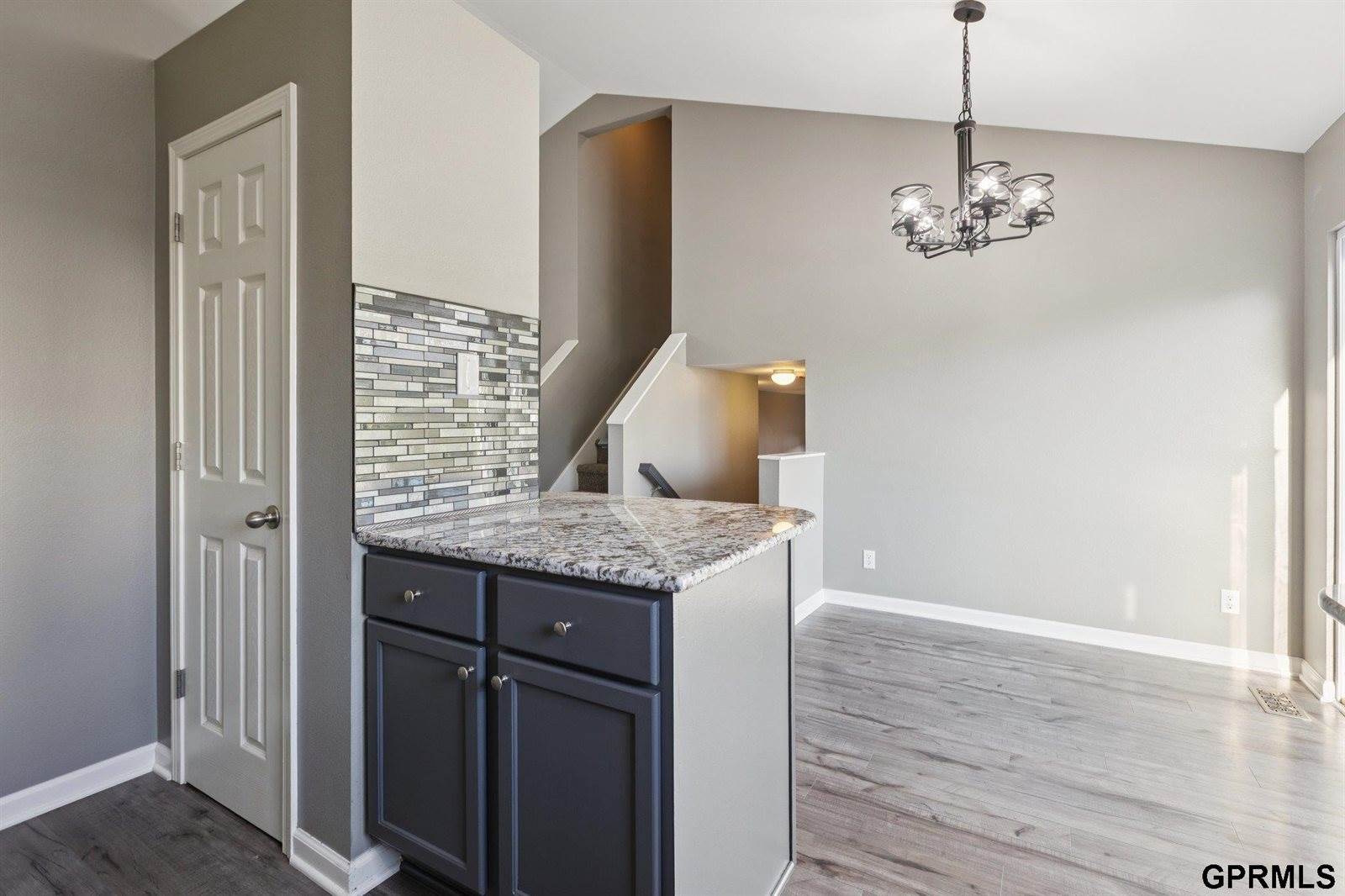 15454 Mormon Circle, Bennington, NE 68007