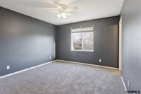 15454 Mormon Circle, Bennington, NE 68007