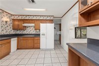 12994 Hunters Creek Road, College Station, TX 77845