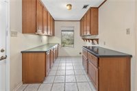 12994 Hunters Creek Road, College Station, TX 77845