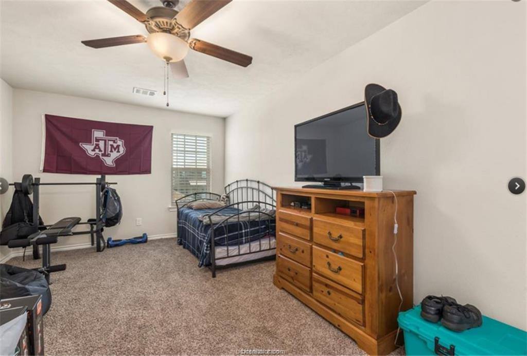 915 Emerald Dove Avenue, College Station, TX 77845