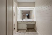 1901 Holleman Drive, College Station, TX 77840