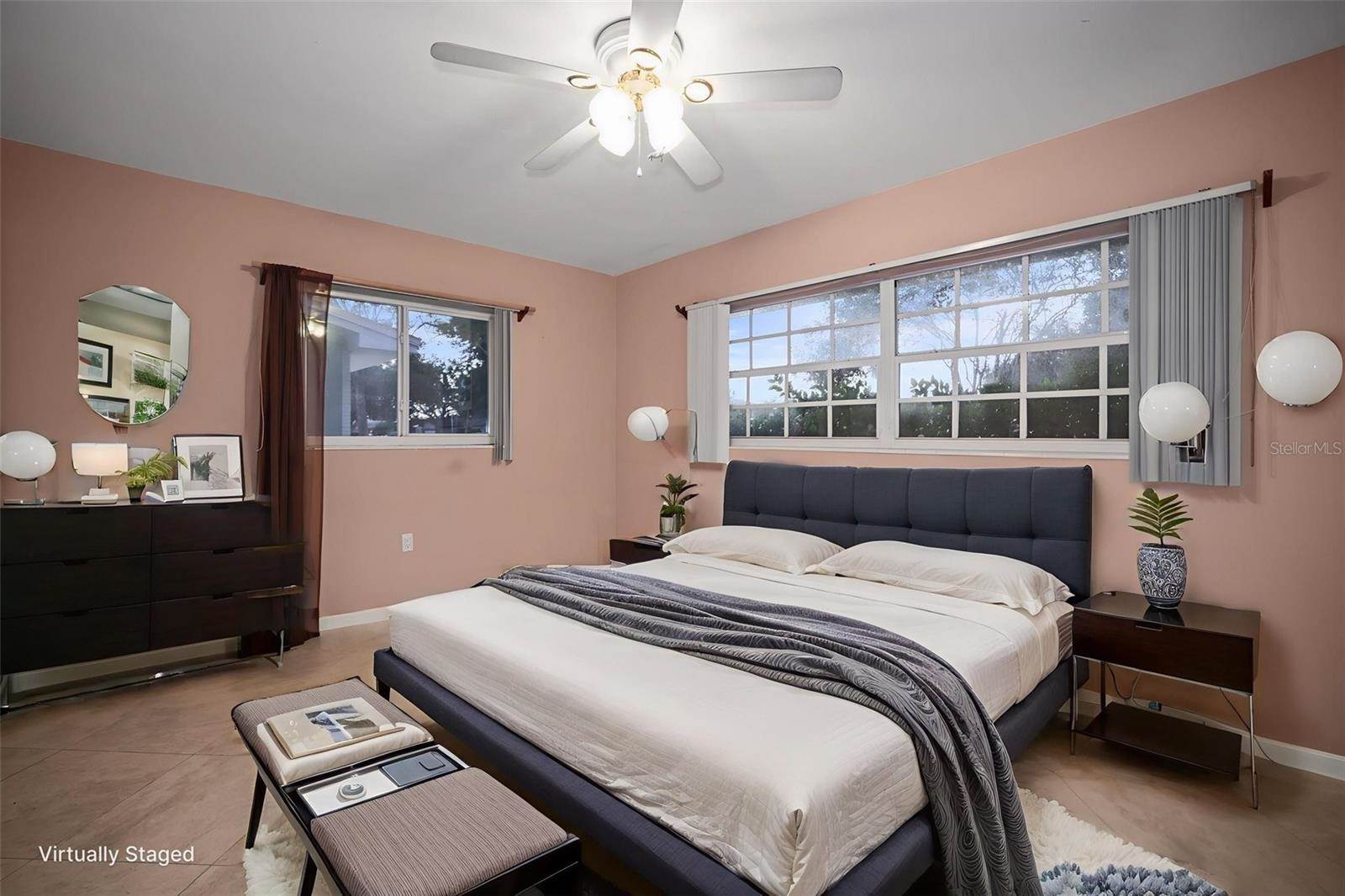 1439 Viewtop Drive, Clearwater, FL 33764