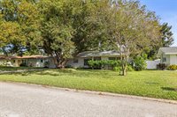 1439 Viewtop Drive, Clearwater, FL 33764