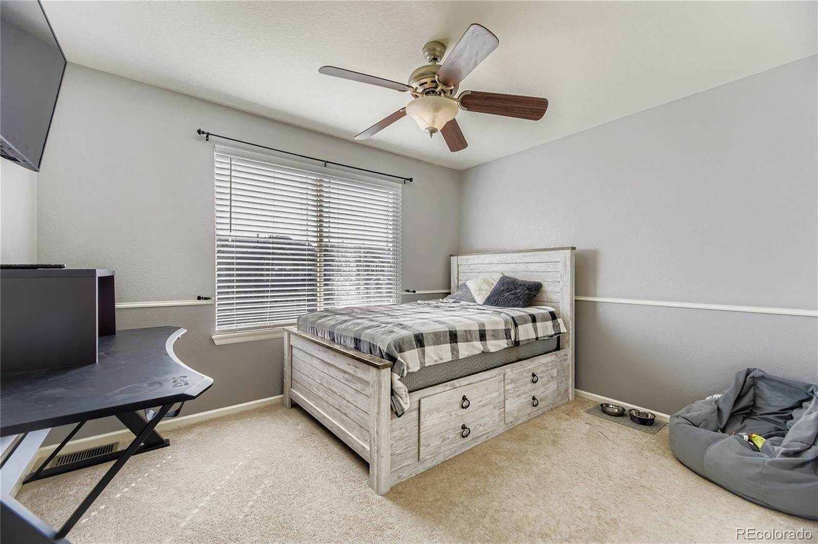 7257 Arco Iris Ln, Castle Pines, CO 80108