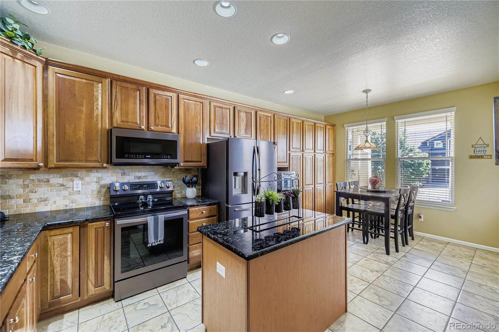 7257 Arco Iris Ln, Castle Pines, CO 80108