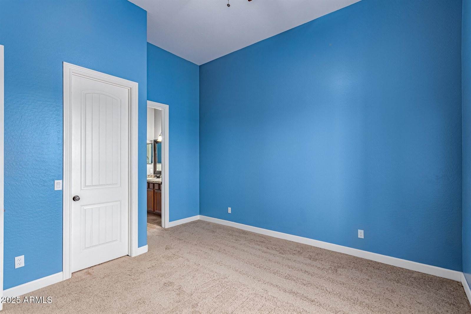 28217 North Finch Trail, San Tan Valley, AZ 85144