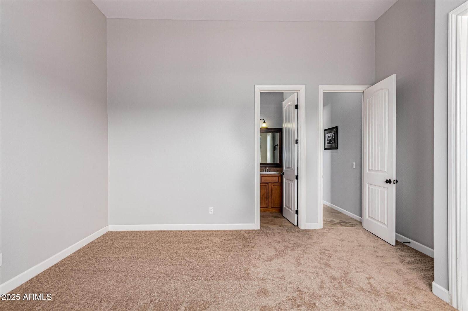 28217 North Finch Trail, San Tan Valley, AZ 85144