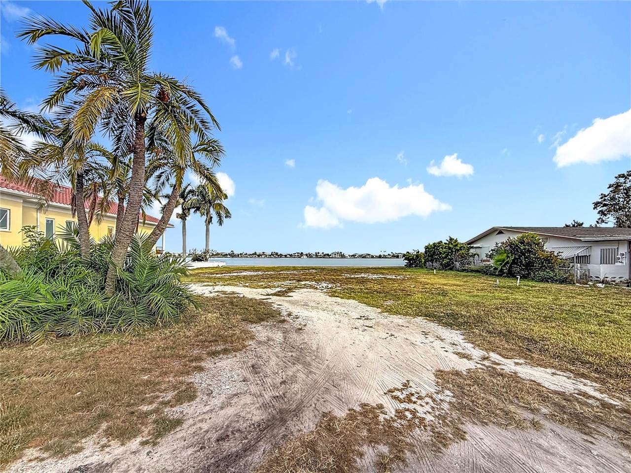 12 Paradise Lane, Treasure Island, FL 33706
