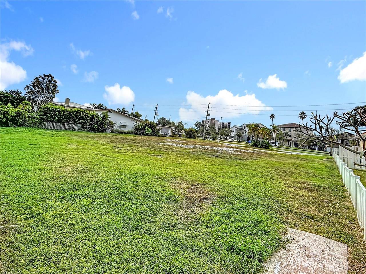 12 Paradise Lane, Treasure Island, FL 33706