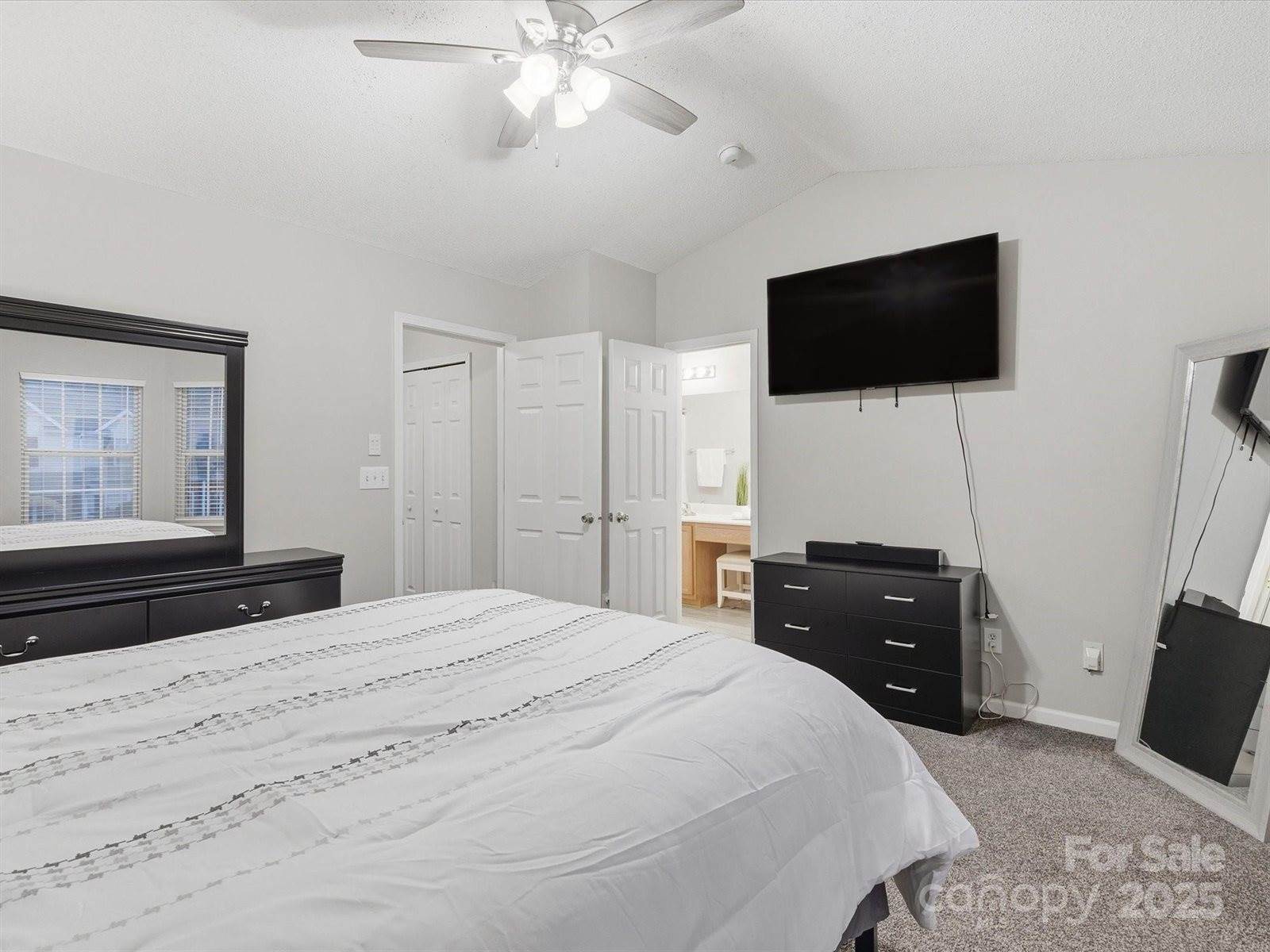 629 Gelderland Drive, Matthews, NC 28104