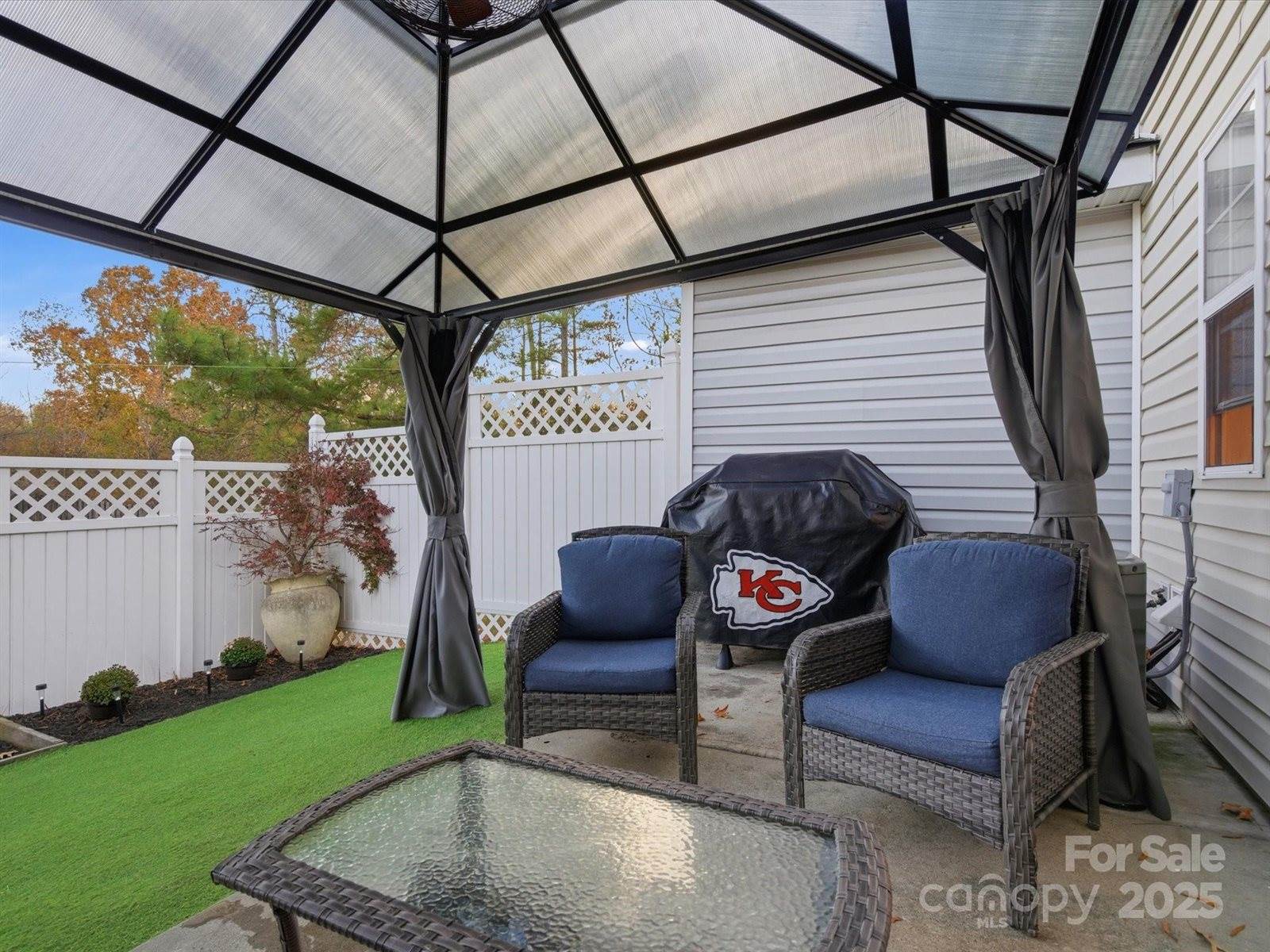 629 Gelderland Drive, Matthews, NC 28104