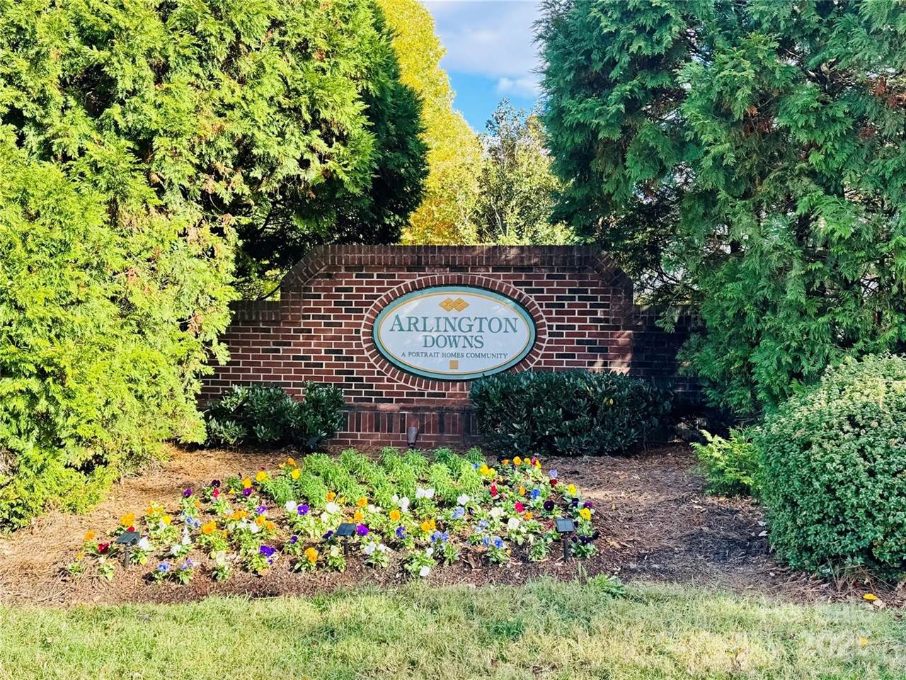 629 Gelderland Drive, Matthews, NC 28104