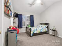 629 Gelderland Drive, Matthews, NC 28104