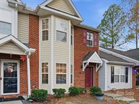 629 Gelderland Drive, Matthews, NC 28104