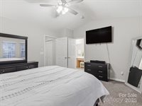 629 Gelderland Drive, Matthews, NC 28104