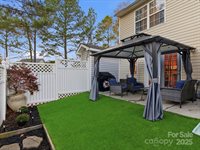 629 Gelderland Drive, Matthews, NC 28104