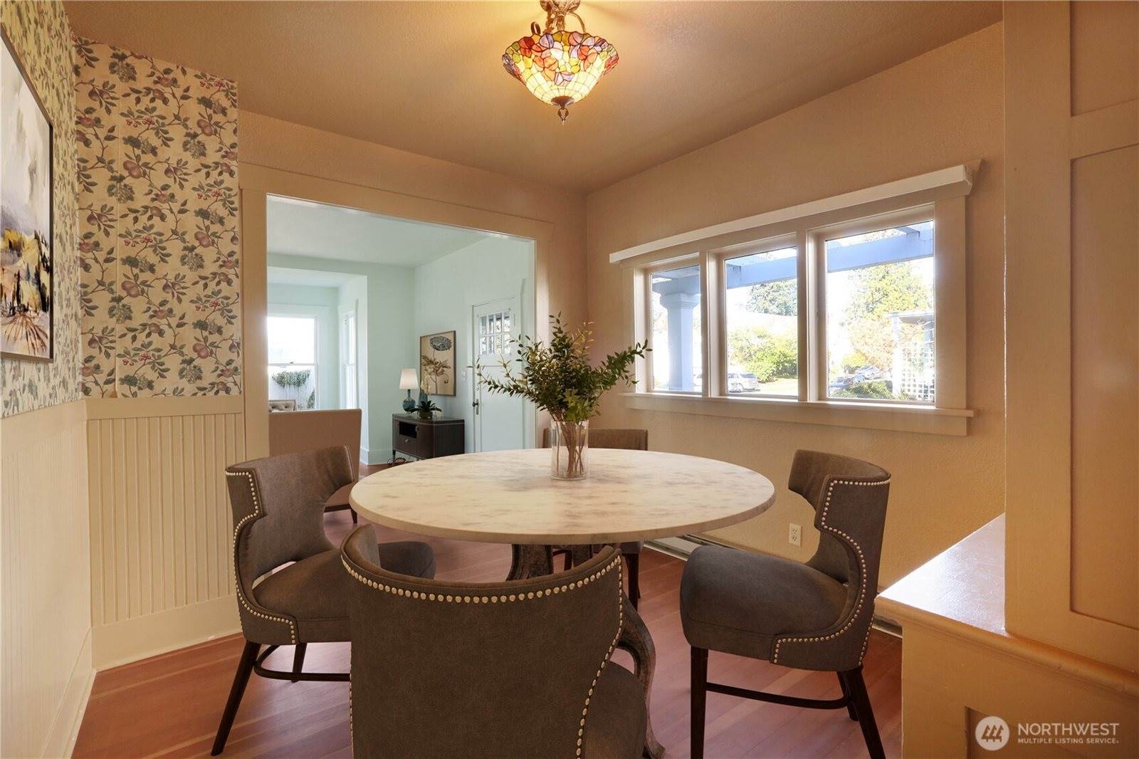 402 East Washington Street, Mount Vernon, WA 98274