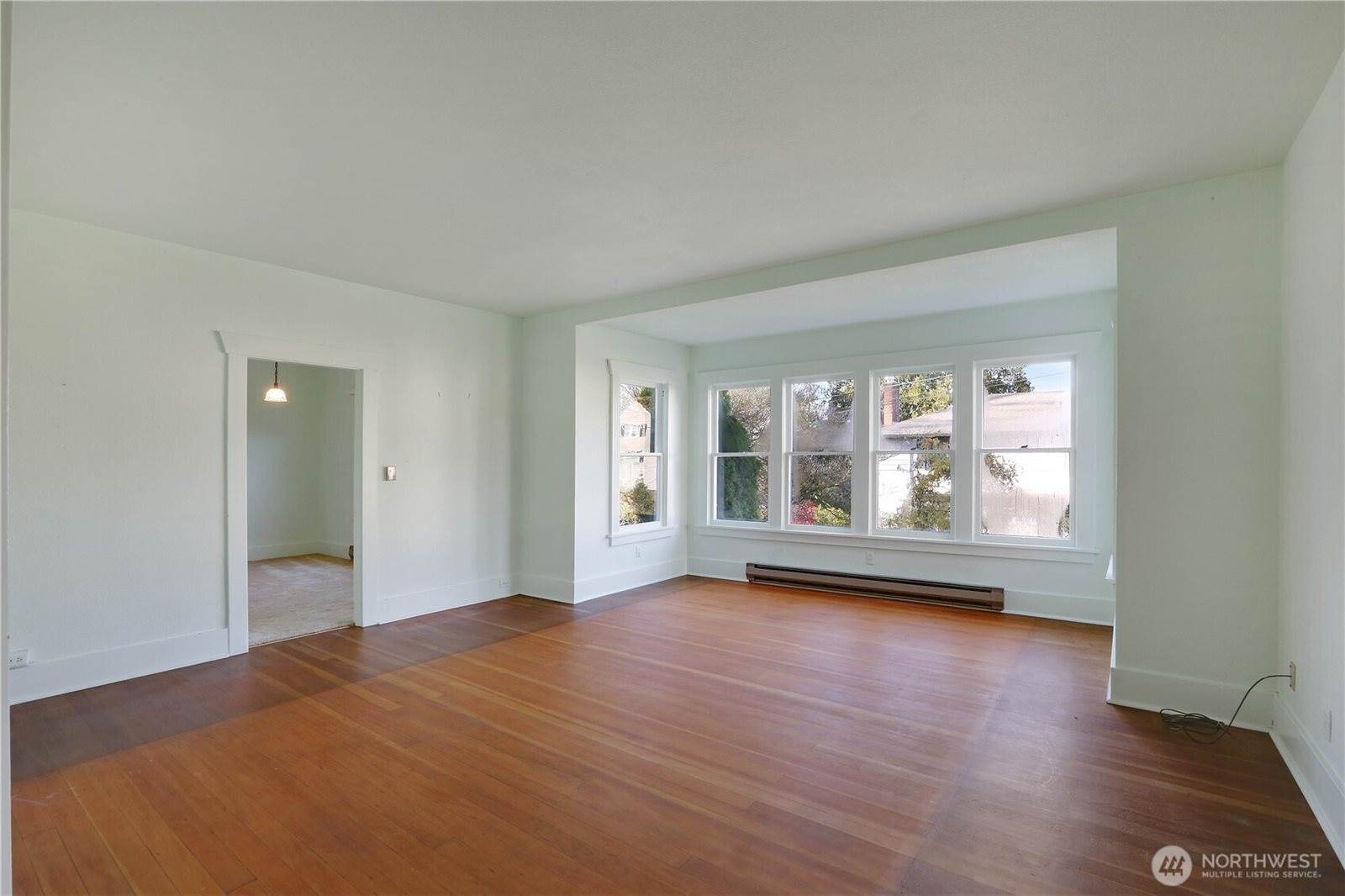 402 East Washington Street, Mount Vernon, WA 98274