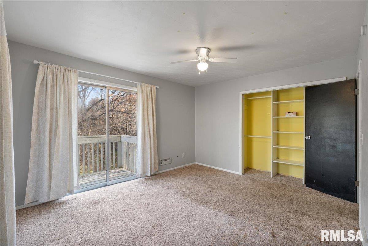 337 5TH Street Court, Silvis, IL 61282