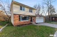 337 5TH Street Court, Silvis, IL 61282