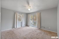 337 5TH Street Court, Silvis, IL 61282