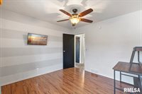 337 5TH Street Court, Silvis, IL 61282