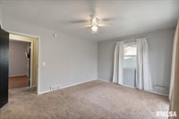 337 5TH Street Court, Silvis, IL 61282