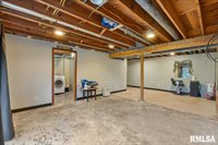 337 5TH Street Court, Silvis, IL 61282