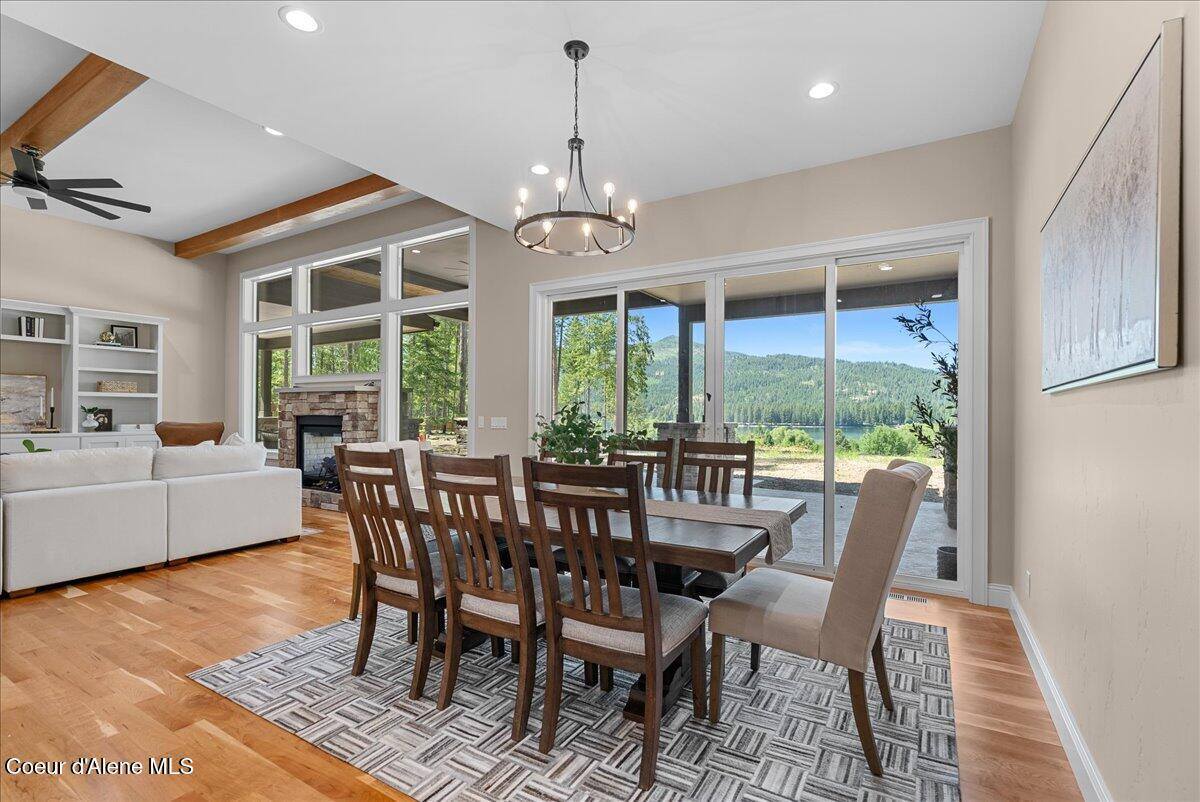 184 Willow Bay Rd, Priest River, ID 83856