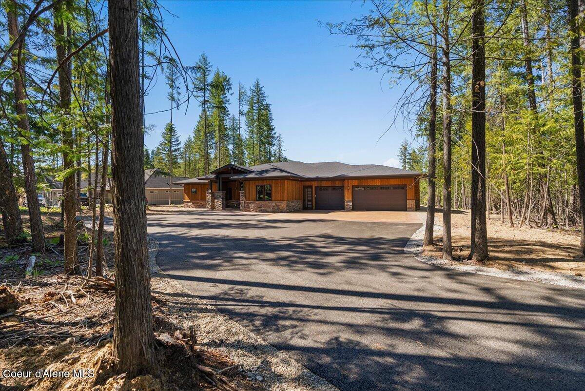 184 Willow Bay Rd, Priest River, ID 83856