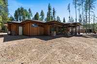 184 Willow Bay Rd, Priest River, ID 83856