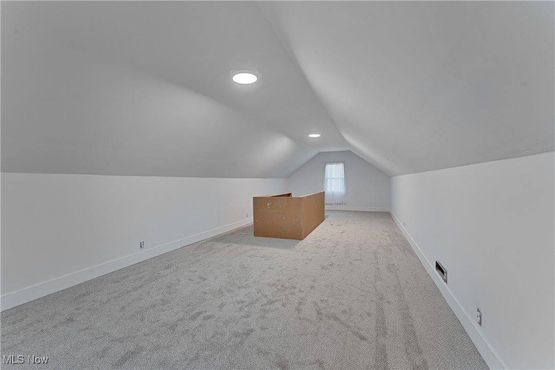 1621 Meadowbrook Avenue, Youngstown, OH 44514