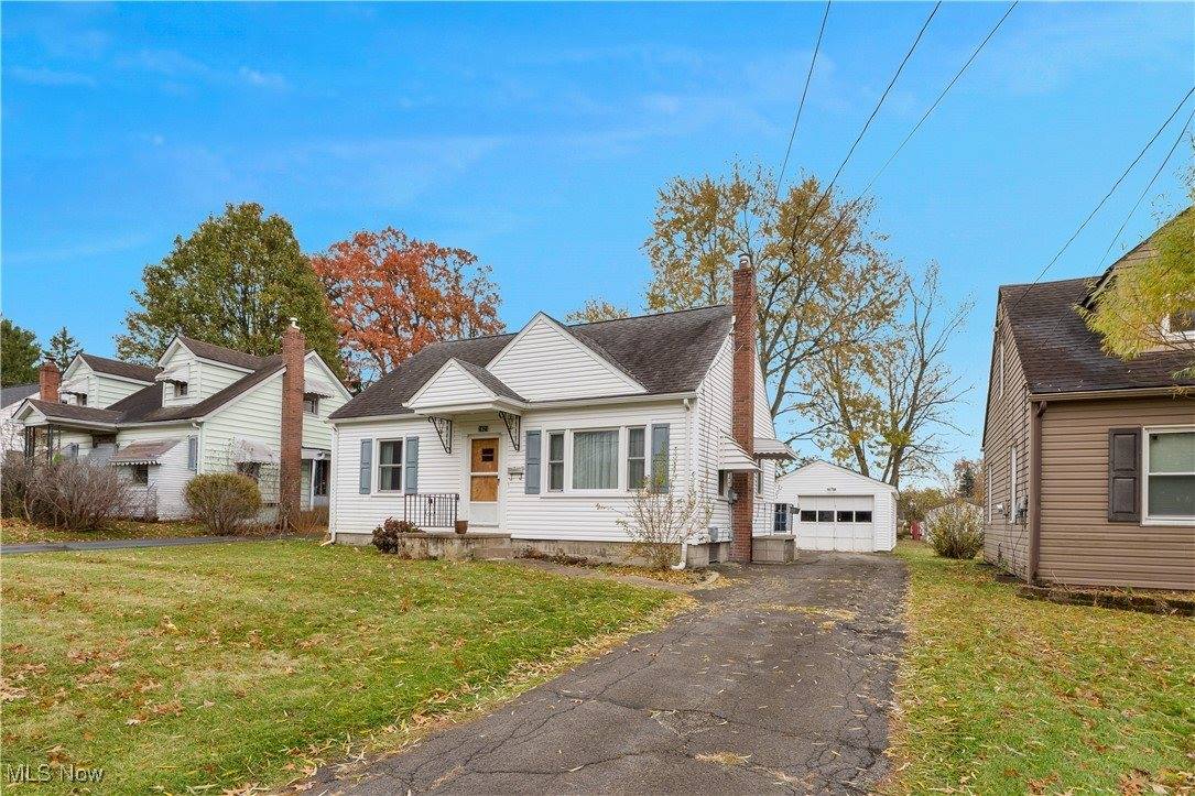 1621 Meadowbrook Avenue, Youngstown, OH 44514