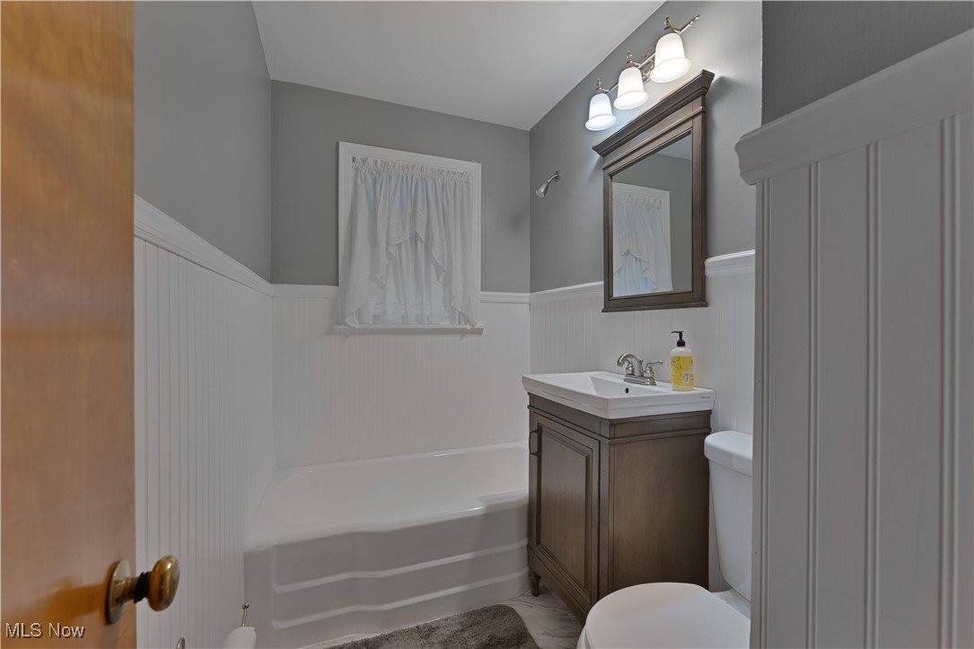 1621 Meadowbrook Avenue, Youngstown, OH 44514