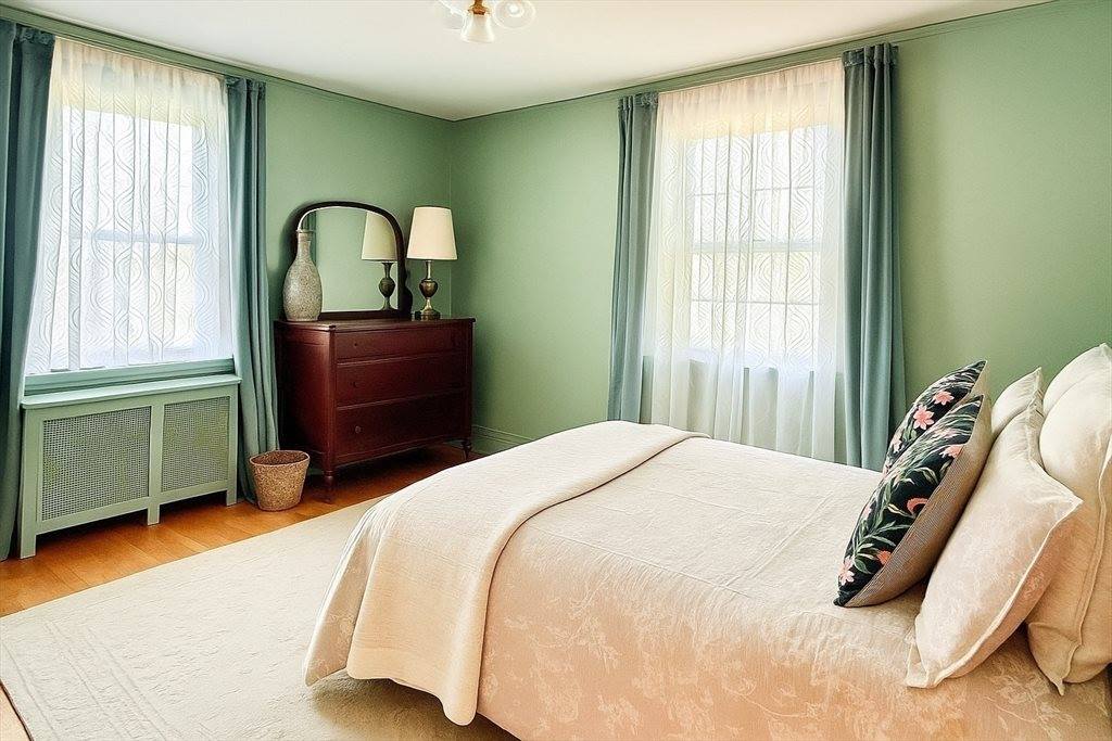 177 Springfield St, Springfield, MA 01107