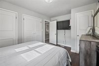 2311 South Ridgewood Dr, Wichita, KS 67218