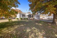 2311 South Ridgewood Dr, Wichita, KS 67218