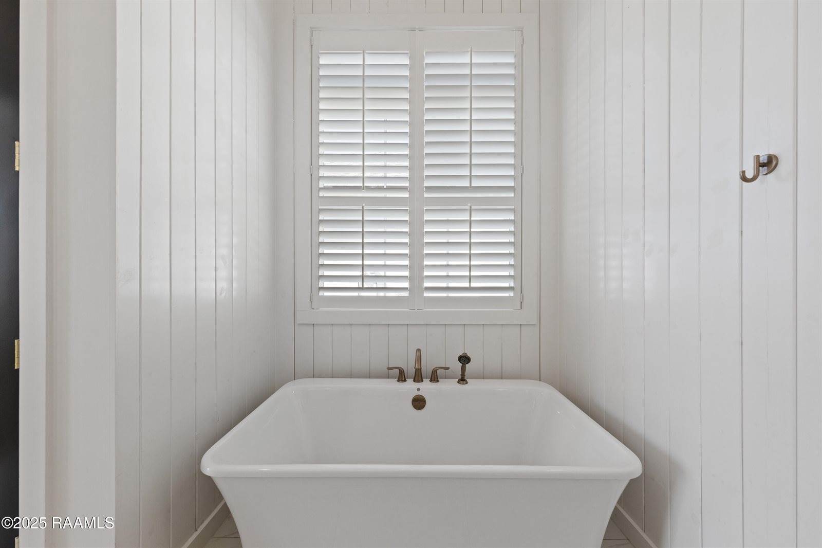 124 Breakers Way, Scott, LA 70583