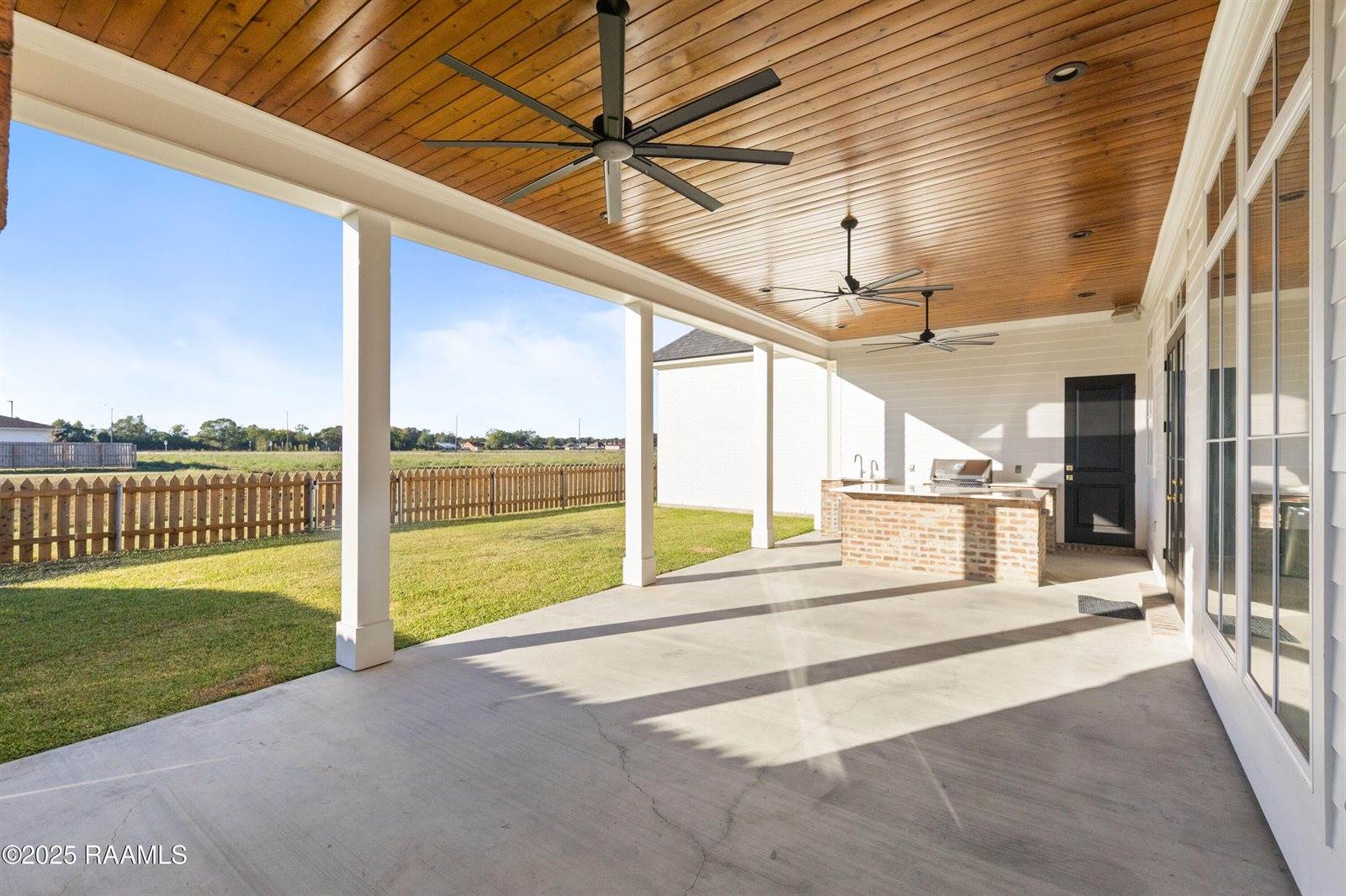 124 Breakers Way, Scott, LA 70583