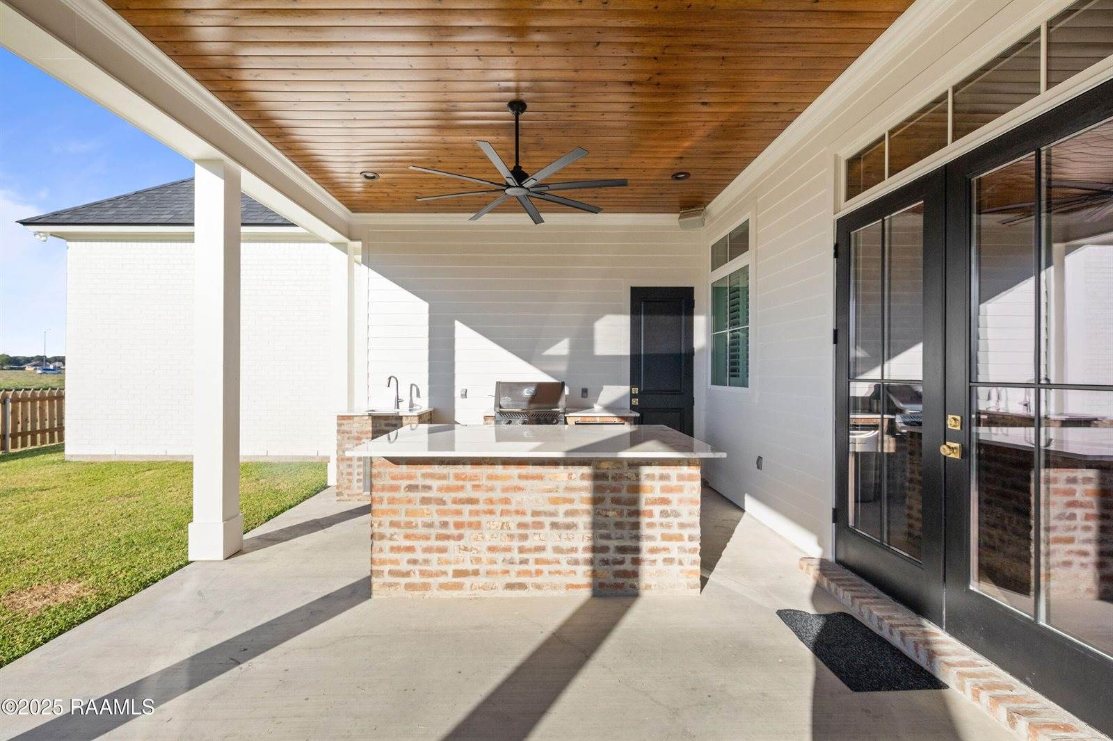 124 Breakers Way, Scott, LA 70583