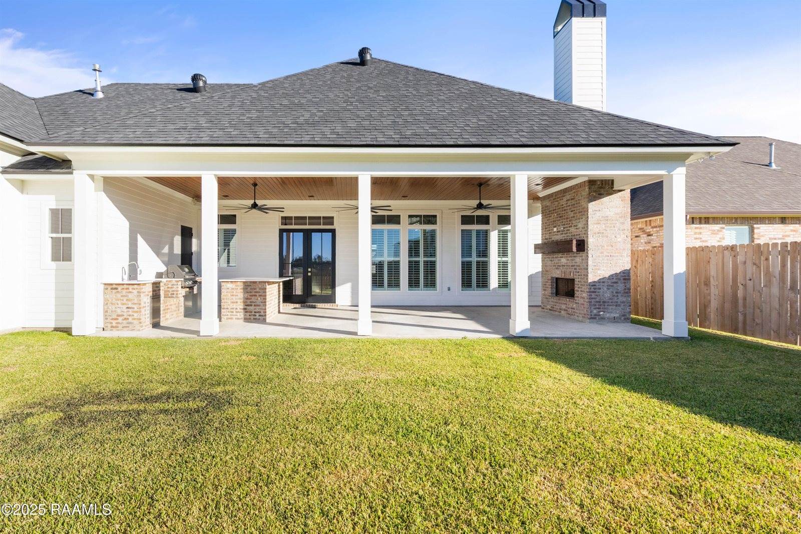124 Breakers Way, Scott, LA 70583