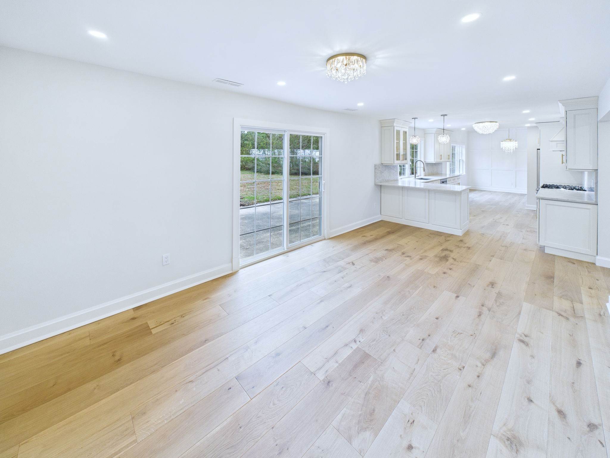 28 Patten Lane, Long Branch, NJ 07740