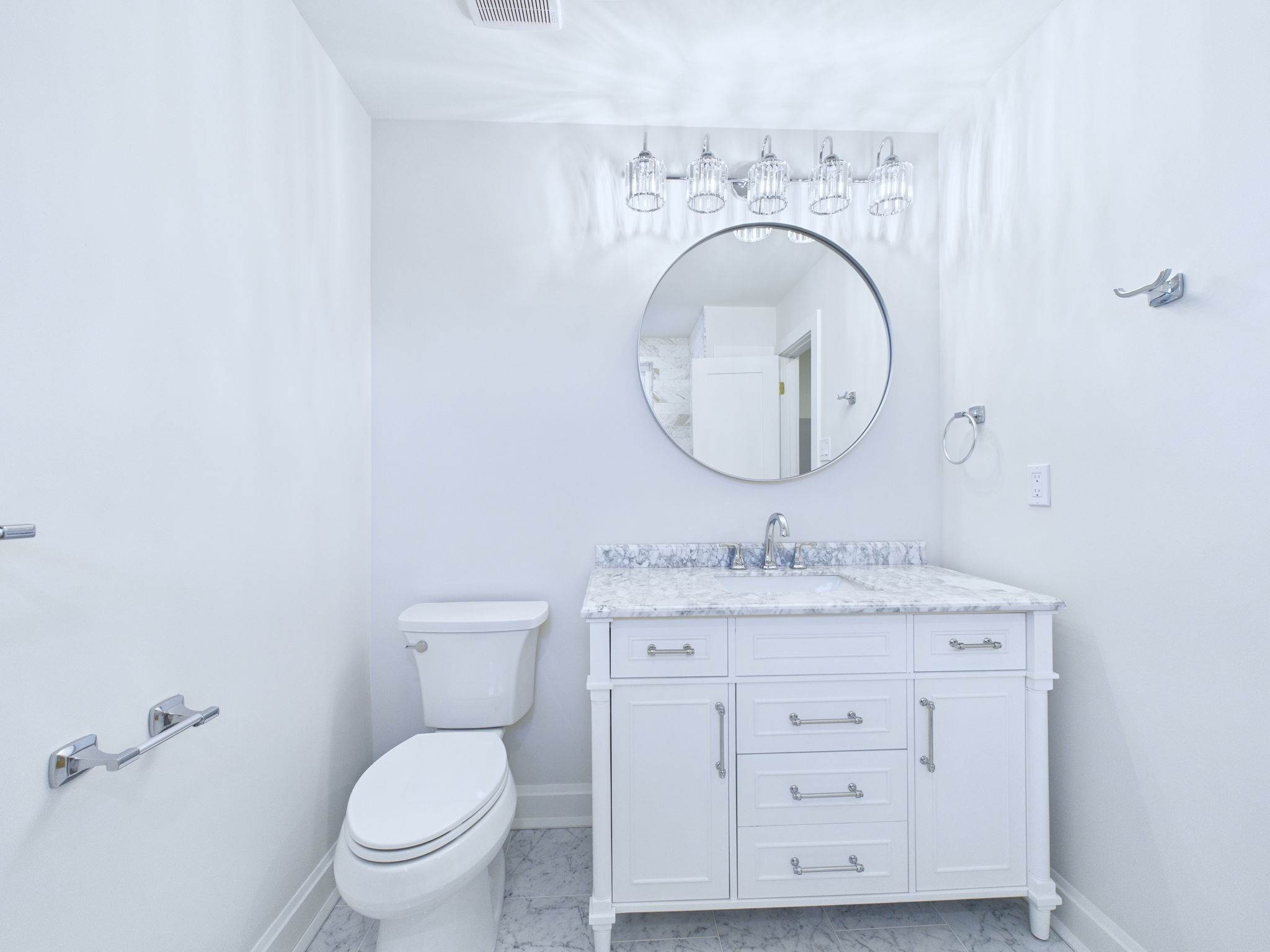 28 Patten Lane, Long Branch, NJ 07740