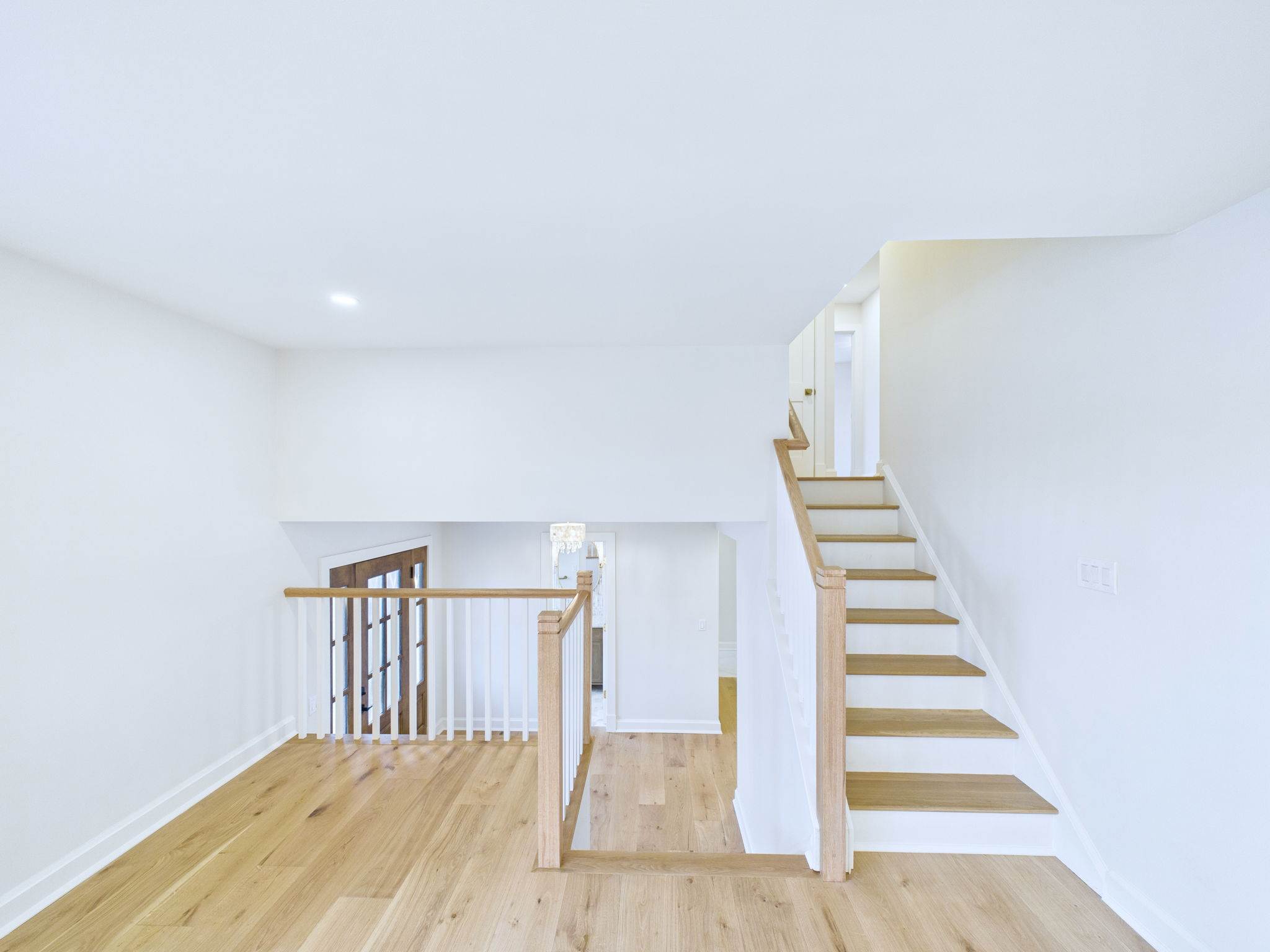 28 Patten Lane, Long Branch, NJ 07740