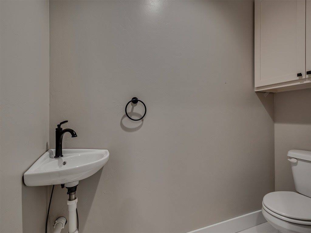 2500 East Highland Street, Shawnee, OK 74801