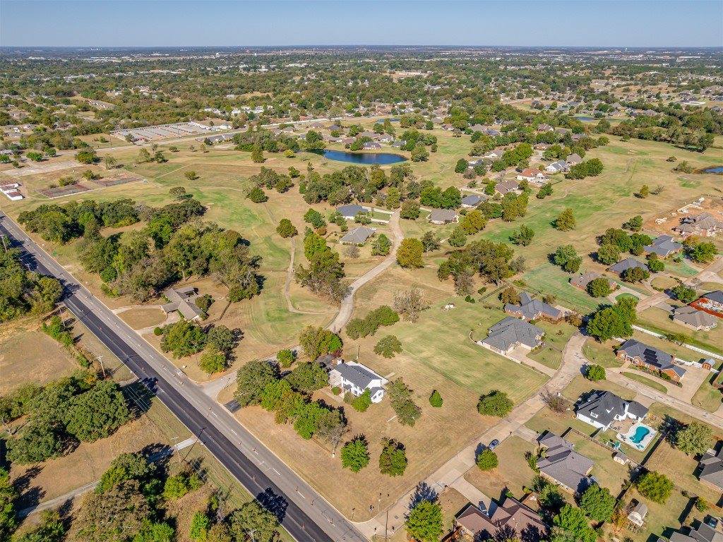 2500 East Highland Street, Shawnee, OK 74801