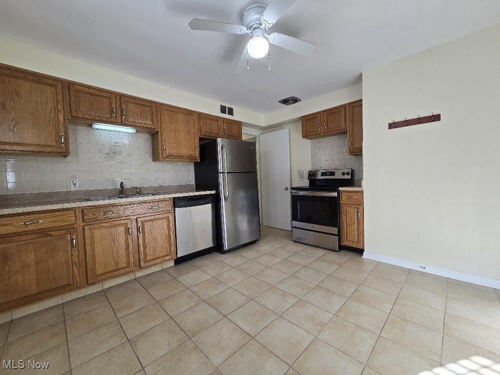 2314 Westmoor Road, #1, Rocky River, OH 44116