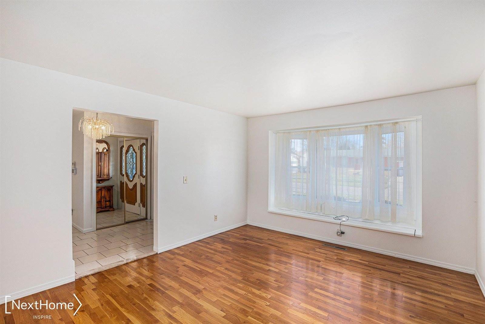 6628 Orange Lane, Flint, MI 48505