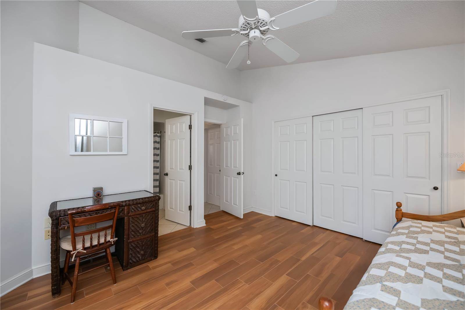 1149 Harbor Town Way, Venice, FL 34292